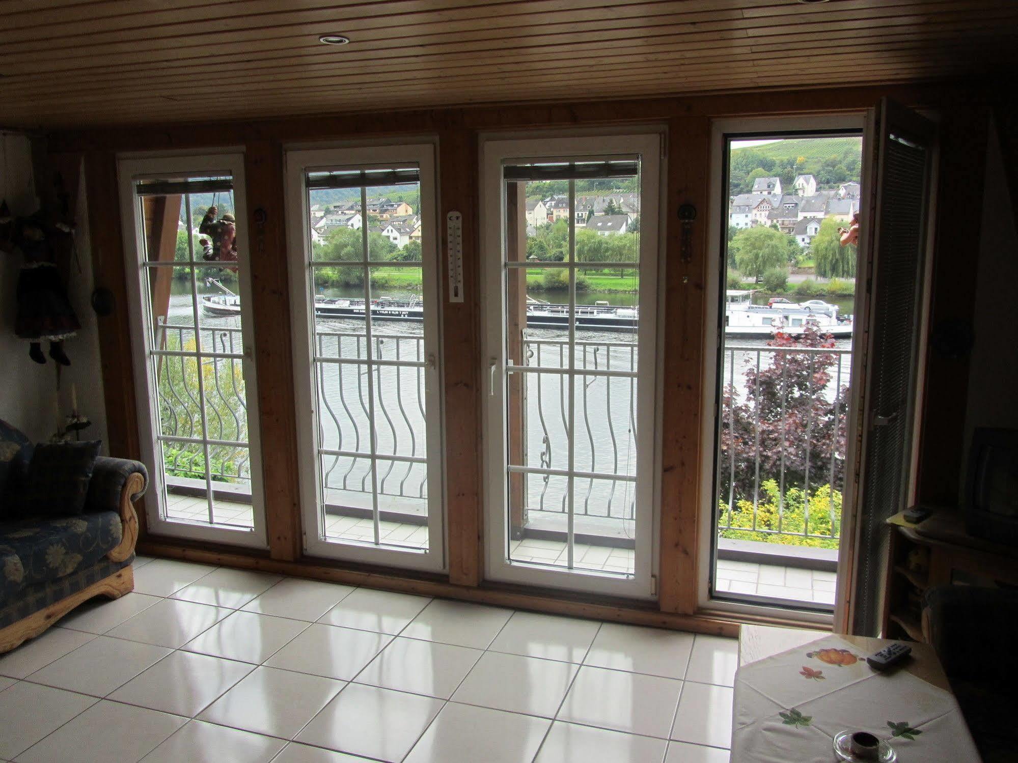 Apartamento Mosel Panorama Zell Exterior foto